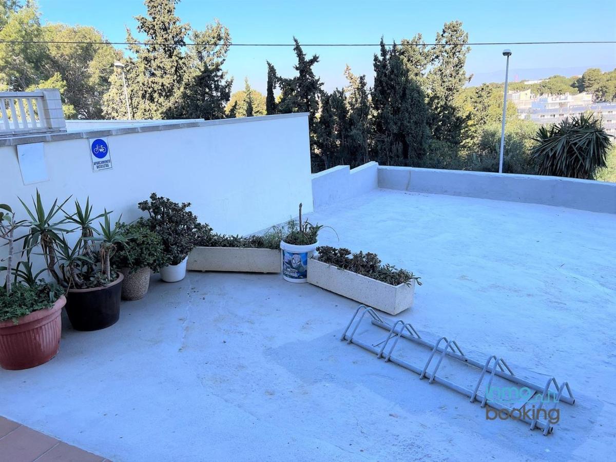 Sun Beach CYE Salou, climatizado, piscina y Pk Exterior foto