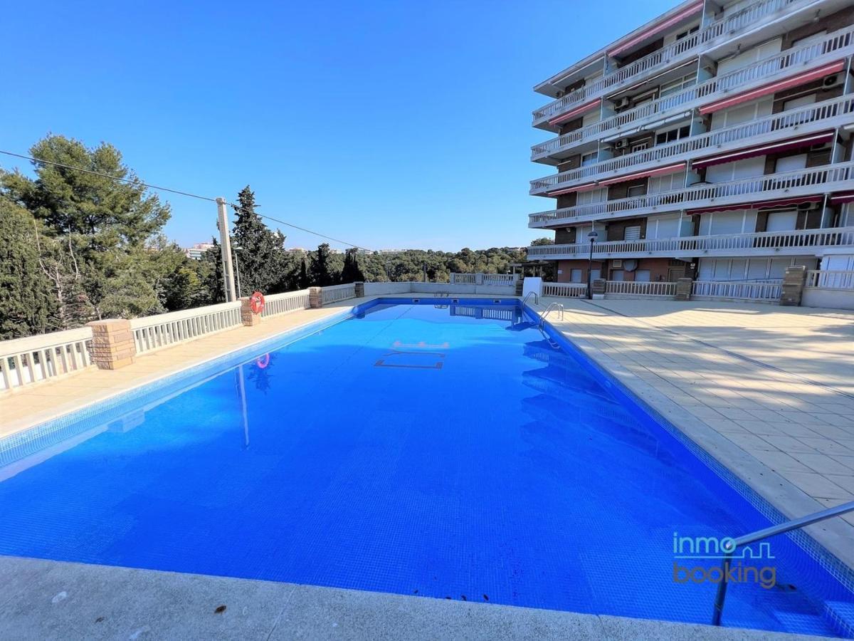 Sun Beach CYE Salou, climatizado, piscina y Pk Exterior foto